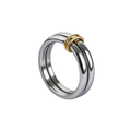 Anillo doble con aritos dorados