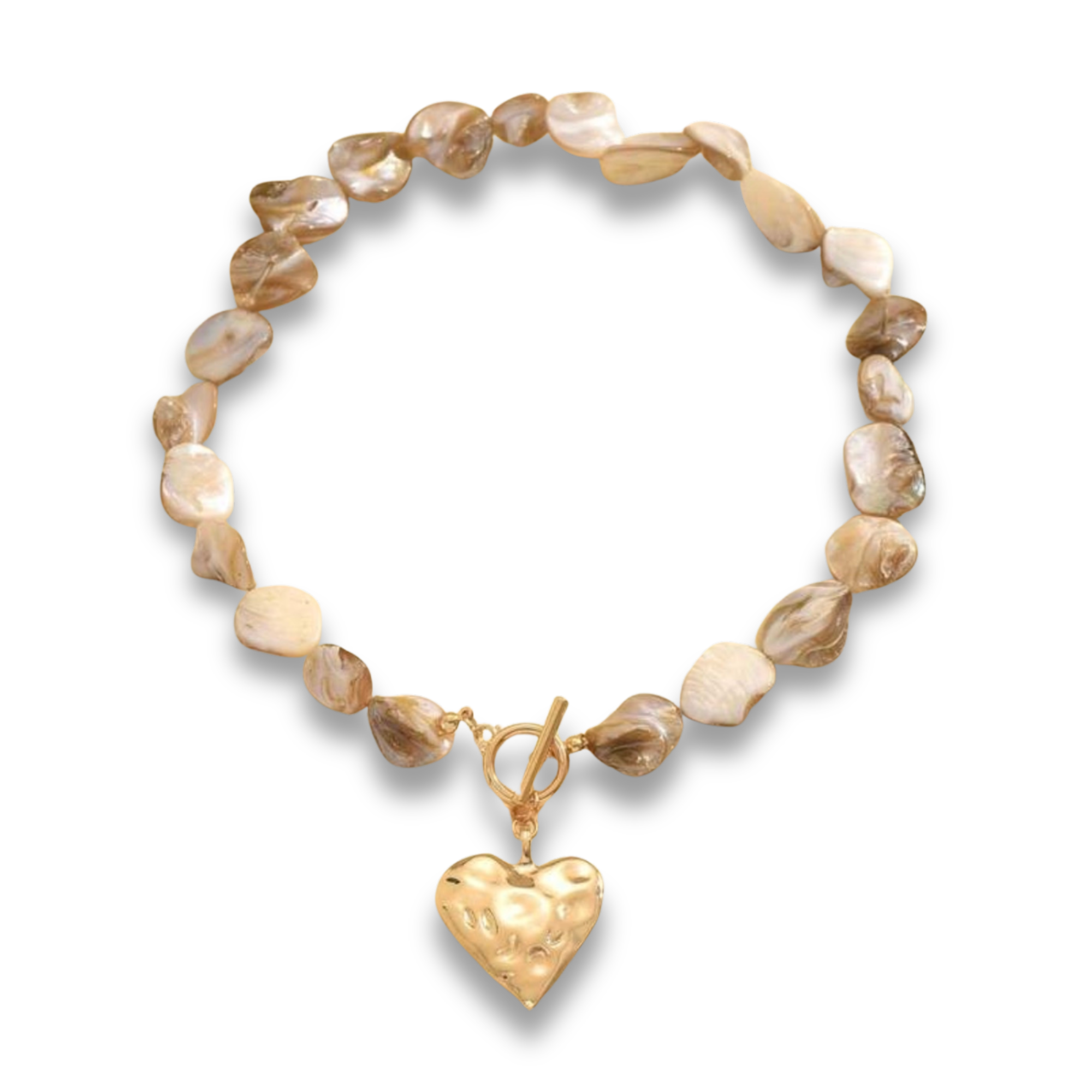 Collar de concha natural con dije de corazón