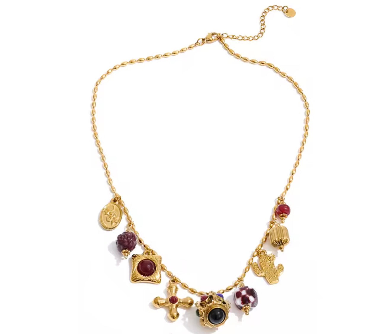 Collar con dijes