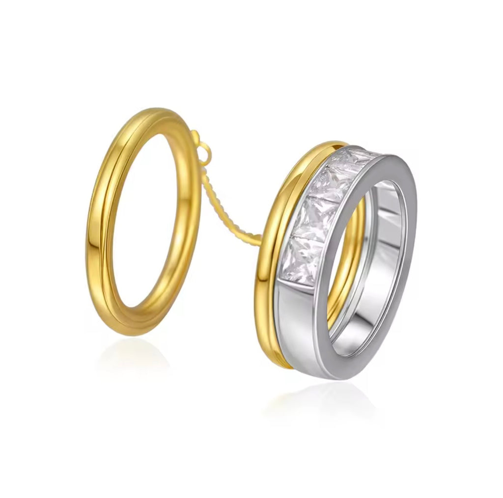 Anillo doble con cadenita bicolor