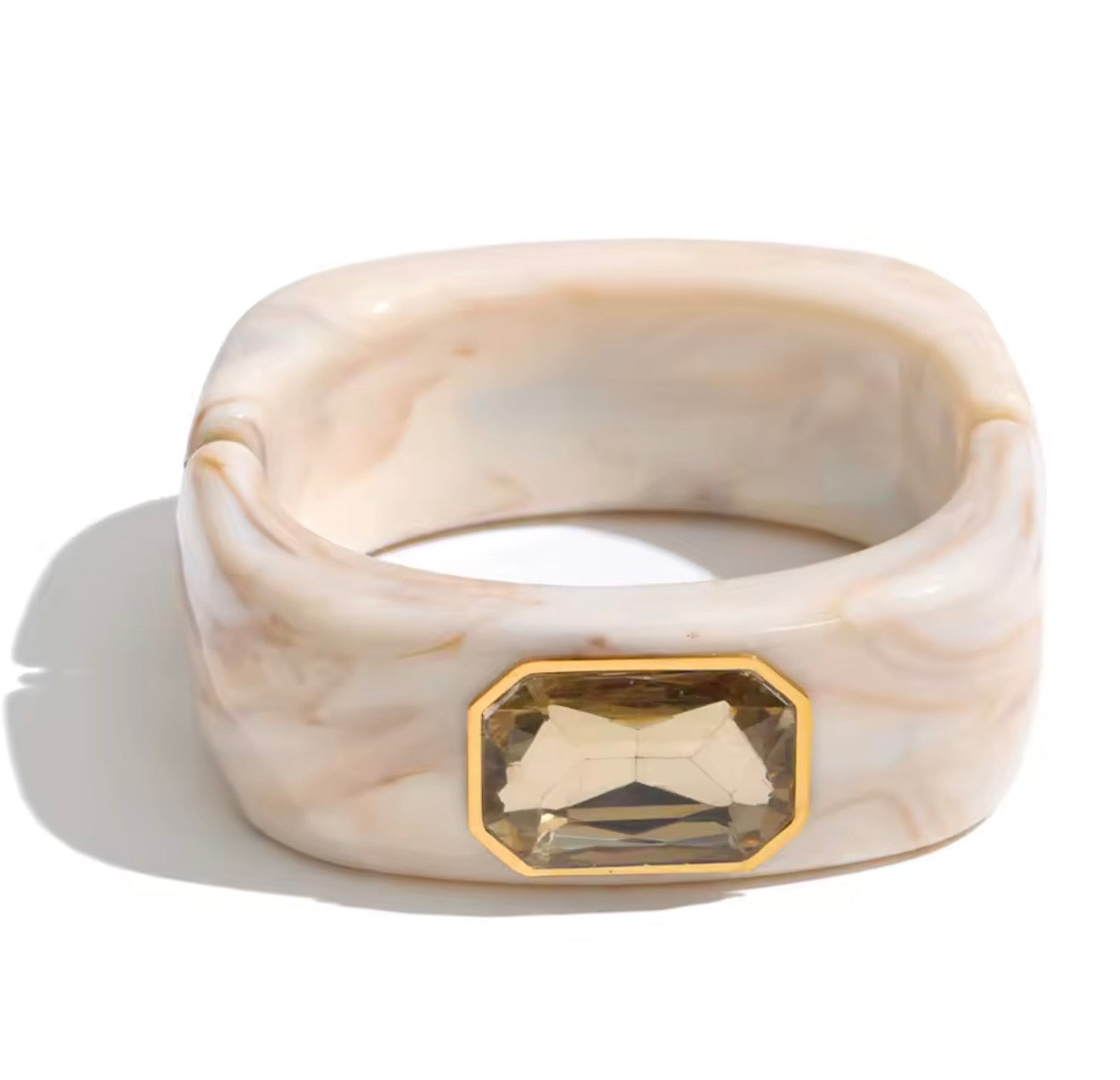 Pulsera rígida de acrílico con cristal beige